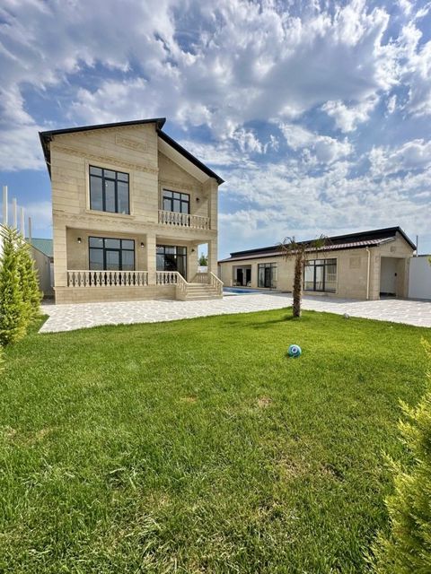 Satılır 5 otaqlı həyət evi/bağ evi 260 m² — Bakı