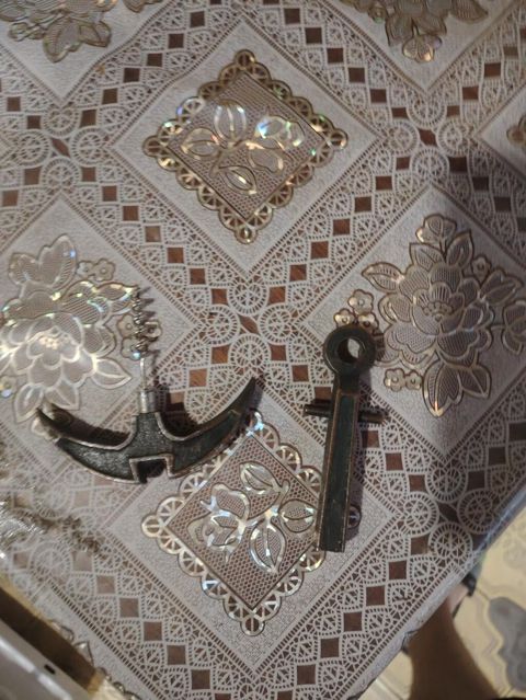 Metal açacaq – dekorativ “çapa” formalı şüşəaçan - Material: tökmə — Bakı