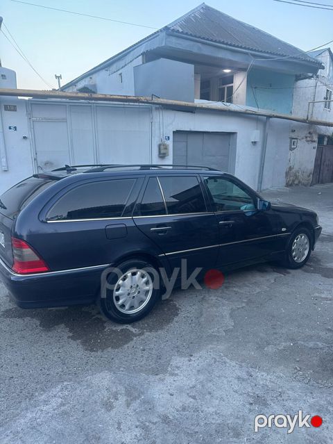 Mercedes-Benz C-sinfi Universal (W202 T-Modell) - Kuzov: universal