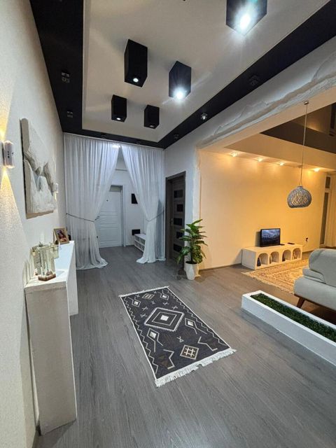 İcarəyə verilir 3 otaqlı yeni tikili 97 m² — Bakı