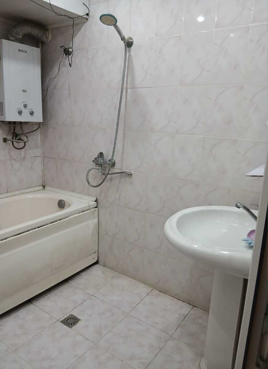 Satılır 2 otaqlı köhnə tikili 43 m² — Mənzil, Bakı (7)