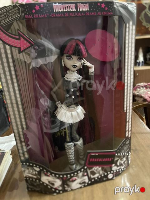 Monster High “Reel Drama” kolleksiya kuklası – Draculaura — Digah