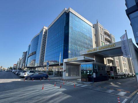 İcarəyə verilir 6 otaqlı ofis 310 m² — Bakı