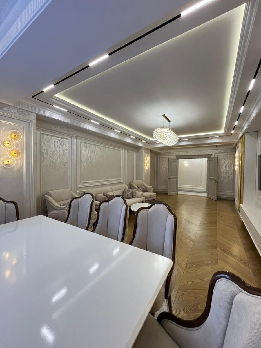 Satılır 4 otaqlı yeni tikili 233 m² — Mənzil, Bakı (4)