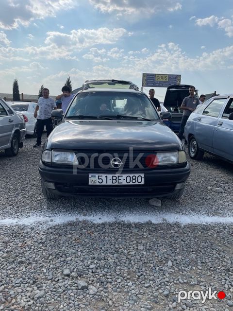 Opel Astra, 1.6 L, 1996 il, 310 742 km