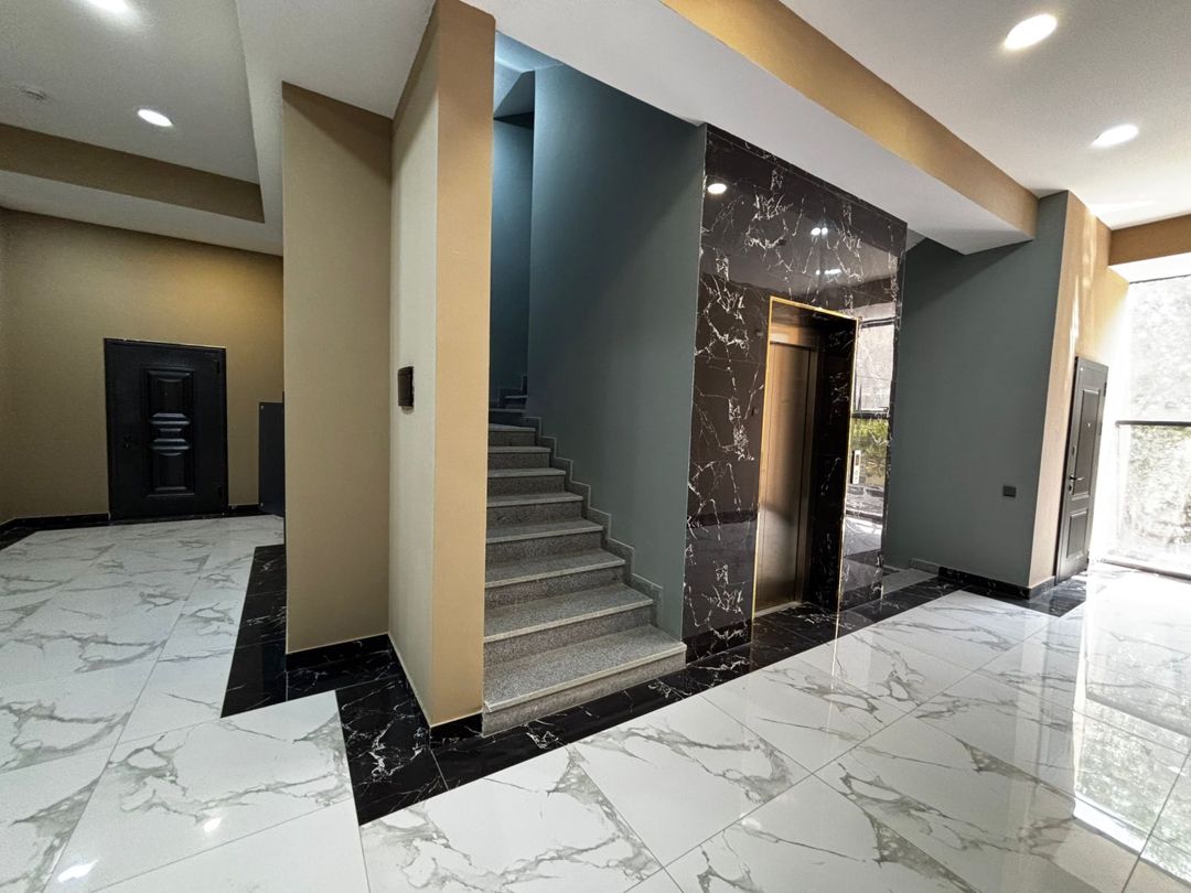 Satılır obyekt 210 m² — Əmlak, Bakı (8)