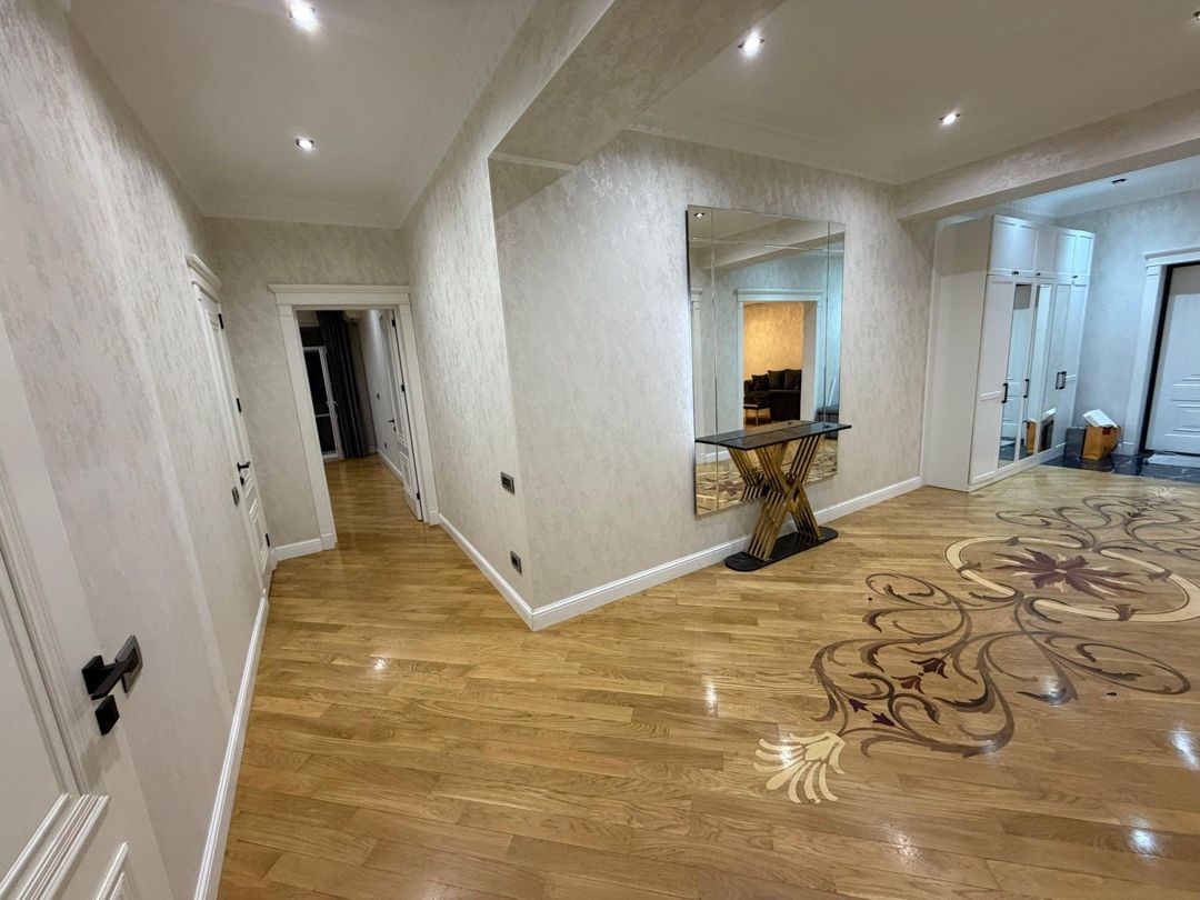 Satılır 3 otaqlı yeni tikili 141 m² — Mənzil, Bakı (4)