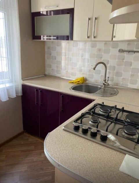 İcarəyə verilir 2 otaqlı köhnə tikili 55 m² — Bakı