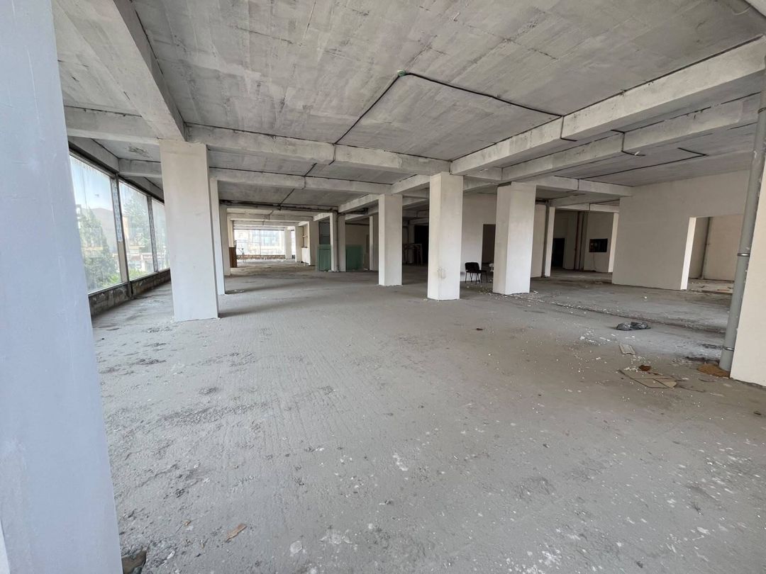 Satılır obyekt 810 m² — Əmlak, Bakı