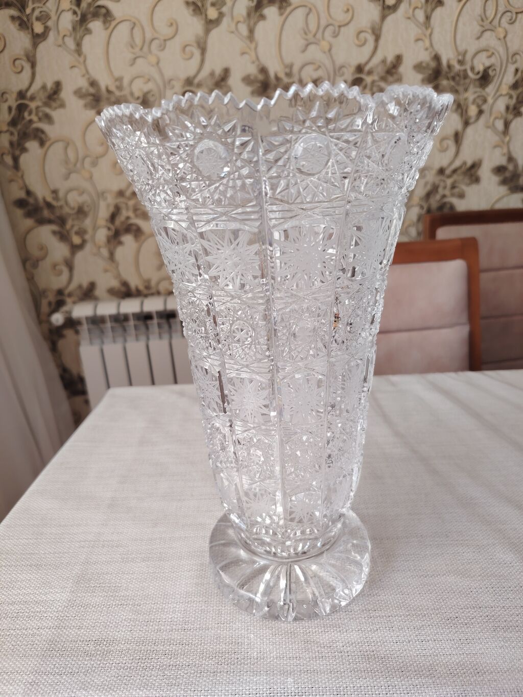 Bir vaza, Xrustal — Vaazalar, kreslolar, süni çiçəklər, Bakı (4)