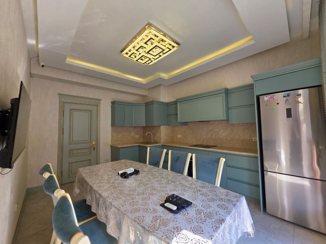 İcarəyə verilir 3 otaqlı yeni tikili 188 m² — Mənzil, Bakı (9)