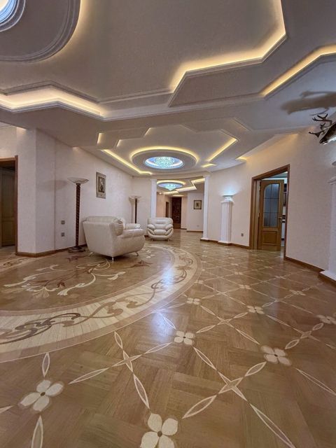 Satılır 6 otaqlı yeni tikili 511 m² — Bakı