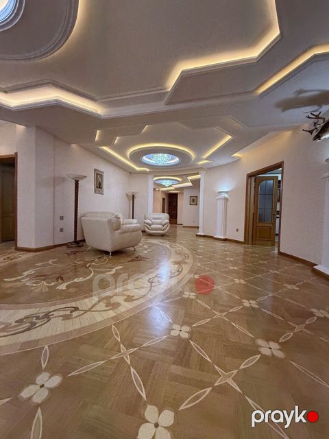 Satılır 6 otaqlı yeni tikili 511 m²