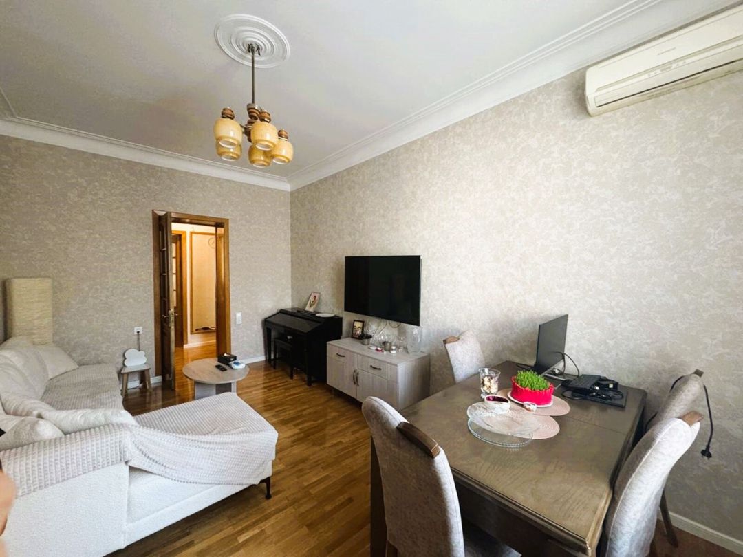 Satılır 3 otaqlı köhnə tikili 80 m² — Mənzil, Bakı (2)