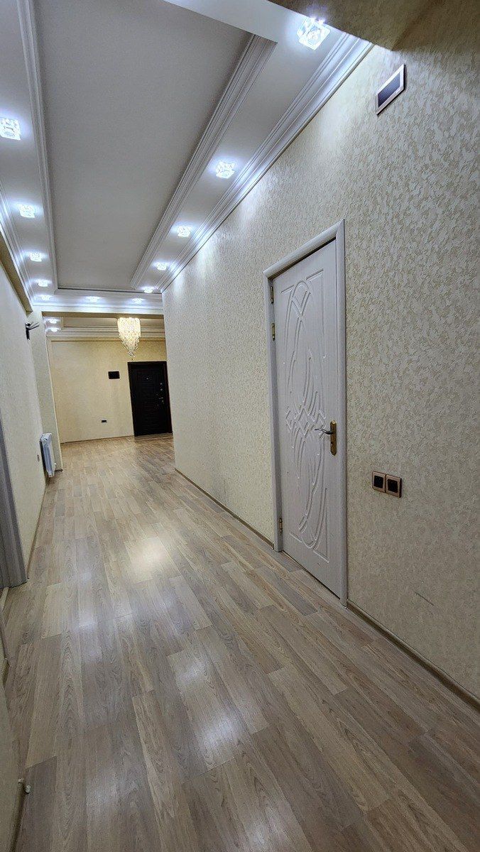 Satılır 4 otaqlı yeni tikili 150 m² — Mənzil, Bakı (7)