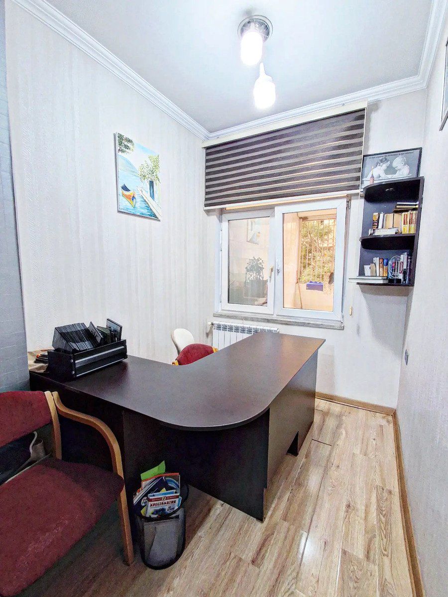 Satılır 4 otaqlı köhnə tikili 124 m² — Mənzil, Bakı (6)
