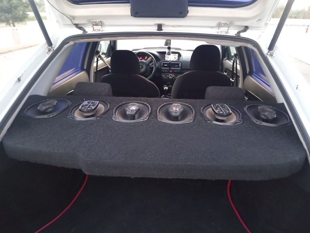 VAZ (Lada) Priora: 1.6 l 2015 il 25000 km Hetçbek — Avto, Biləsuvar (7)