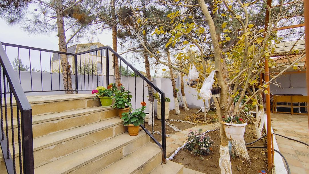 Satılır 4 otaqlı həyət evi/bağ evi 150 m² — Ev, villa, Bakı (9)