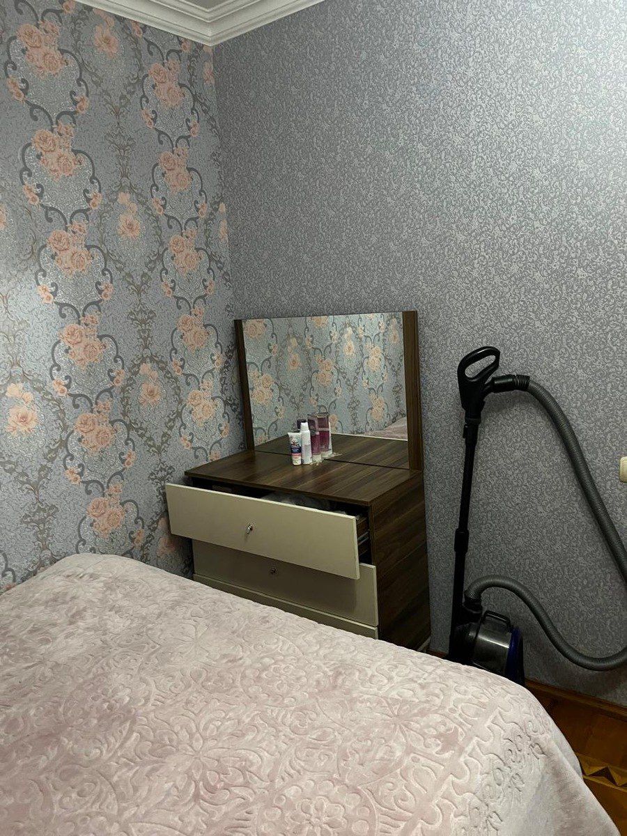 Satılır 3 otaqlı köhnə tikili 65 m² — Mənzil, Bakı (4)