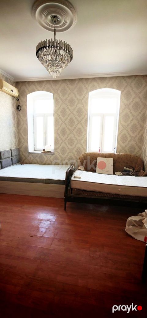 Satılır 2 otaqlı həyət evi/bağ evi 40 m²