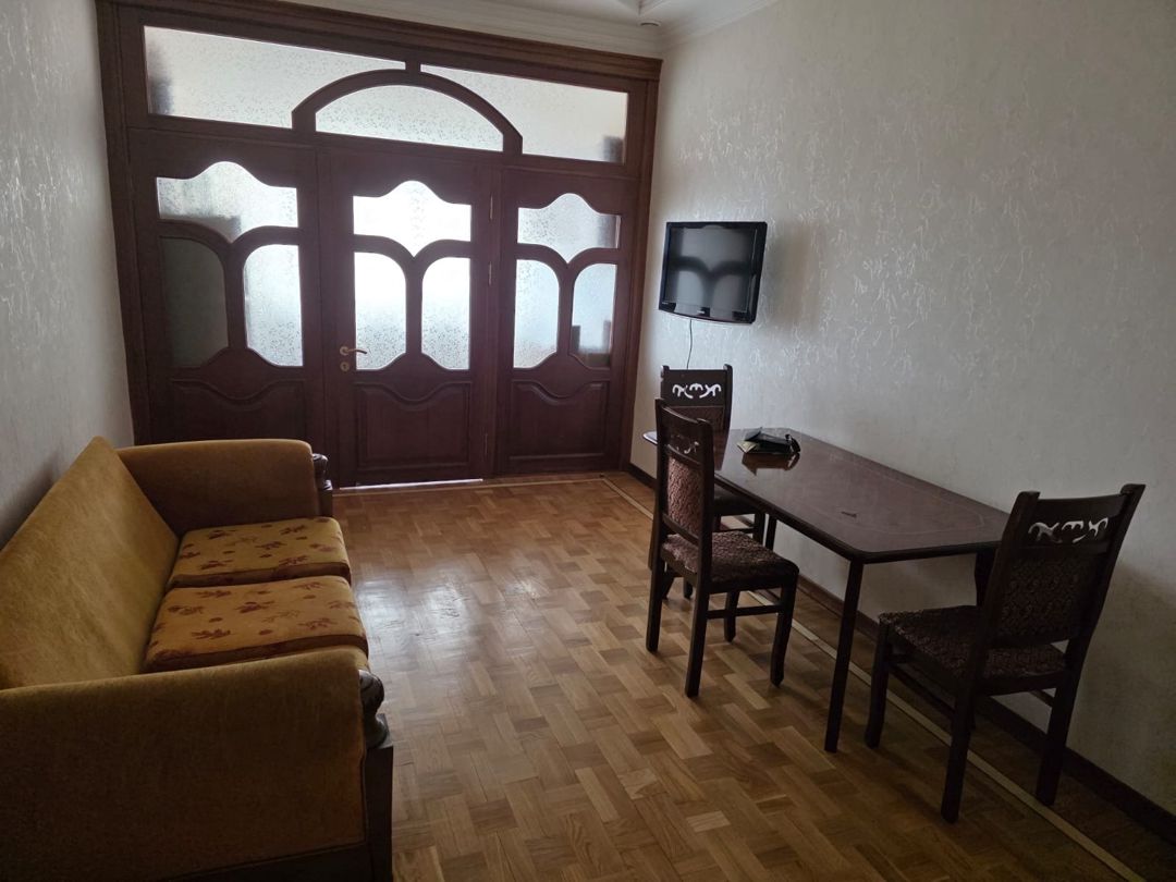İcarəyə verilir 2 otaqlı yeni tikili 90 m² — Mənzil, Bakı (4)