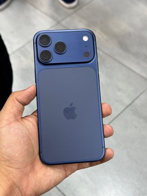 Apple iPhone 17 Pro Max Deep Blue 256GB/12GB — Bakı