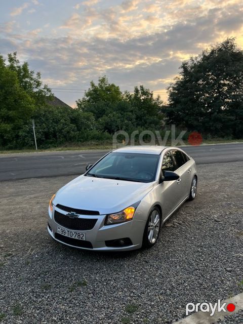 Chevrolet Cruze, 1.4 L, 2013 il, 348 000 km
