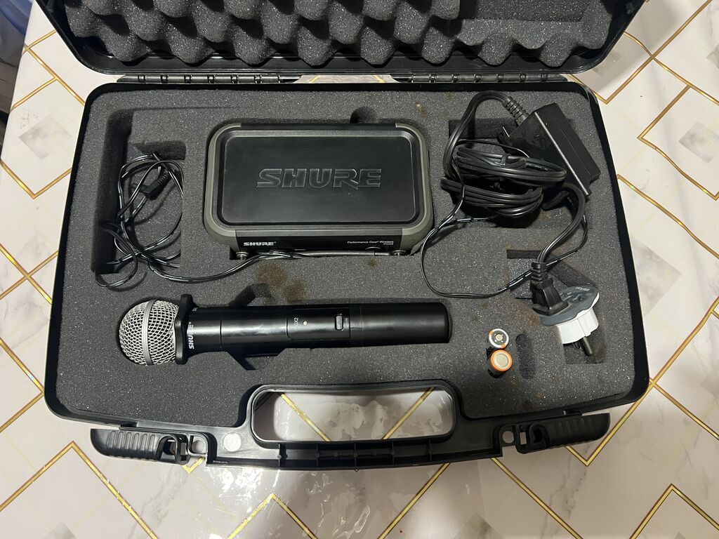 İşlənmiş Simsiz (Bluetooth) Mikrofon Shure, Ünvandan götürmə — Elektronika, Sabirabad (2)