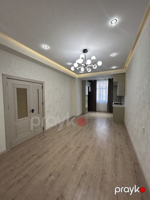 Satılır 3 otaqlı yeni tikili 85 m²