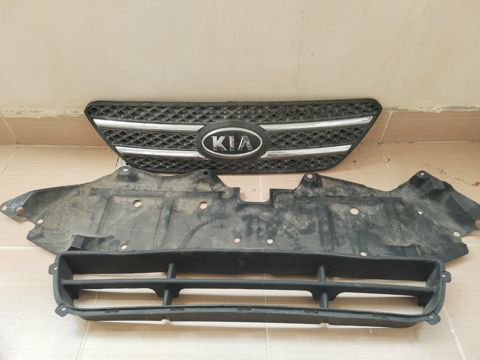 Kia radiator barmaqlığı — Bakı