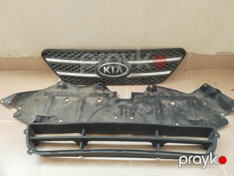 Kia radiator barmaqlığı