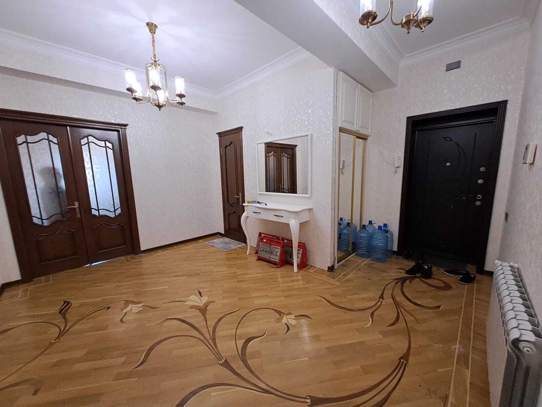3-otaqlı yeni tikili, Zahid Xəlilov küç., 133 m² — Mənzil, Bakı (9)
