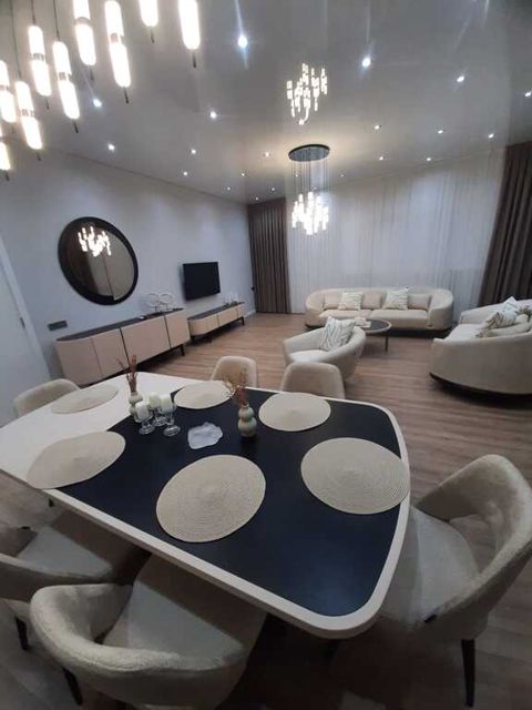 İcarəyə verilir 3 otaqlı yeni tikili 165 m² — Bakı