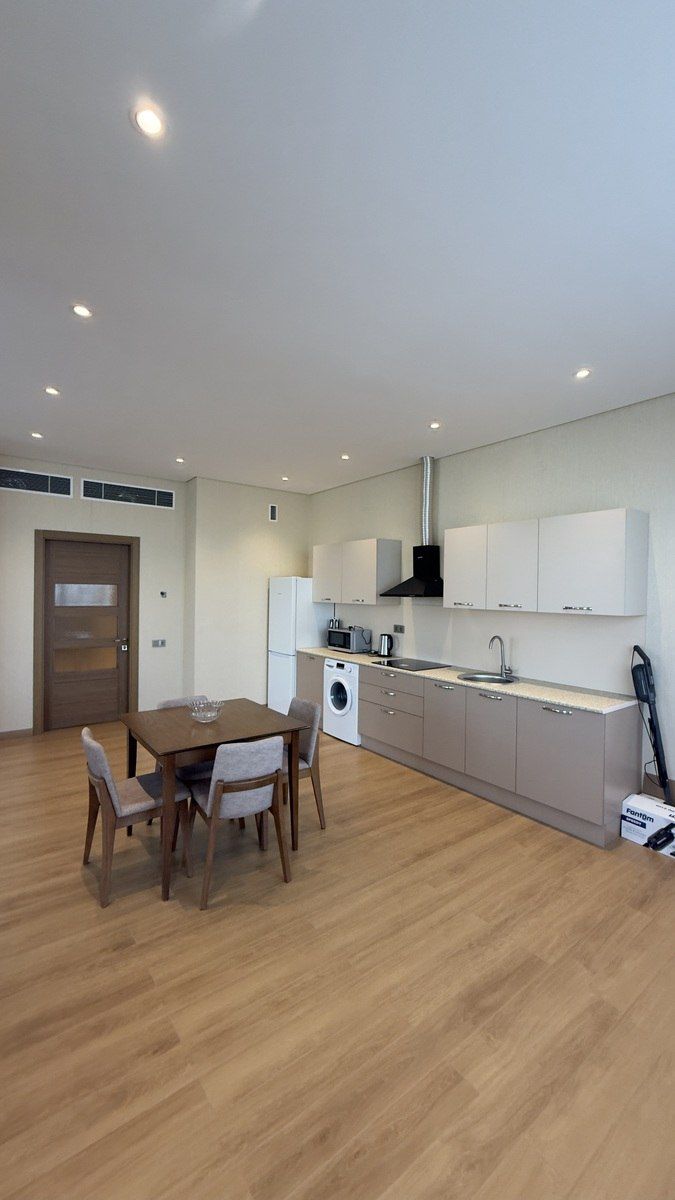 İcarəyə verilir 4 otaqlı yeni tikili 201.2 m² — Mənzil, Bakı (5)