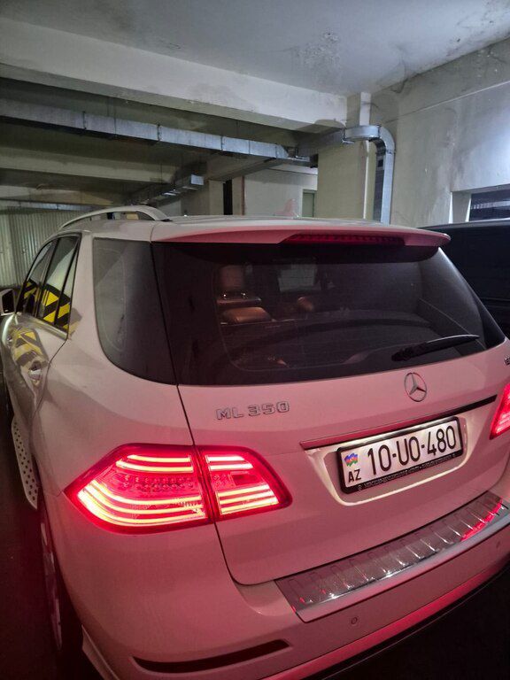Mercedes ML 400 4MATIC, 3.0 L, 2013 il, 180 000 km — Avtomobillər, Bakı (2)