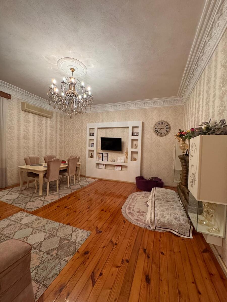 Satılır 3 otaqlı köhnə tikili 100 m² — Mənzil, Bakı (3)