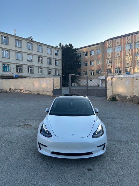 Tesla Model 3, 62 kWh, 2023 il, 22 000 km — Avtomobillər, Bakı (5)