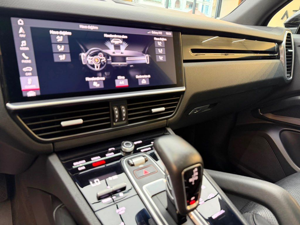 Porsche Cayenne, 3.0 L, 2018 il, 68 000 km — Avtomobillər, Bakı (9)