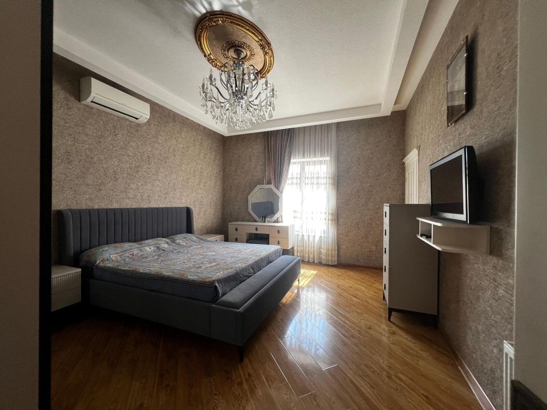 Satılır 6 otaqlı həyət evi/bağ evi 197 m² — Ev, villa, Bakı (10)
