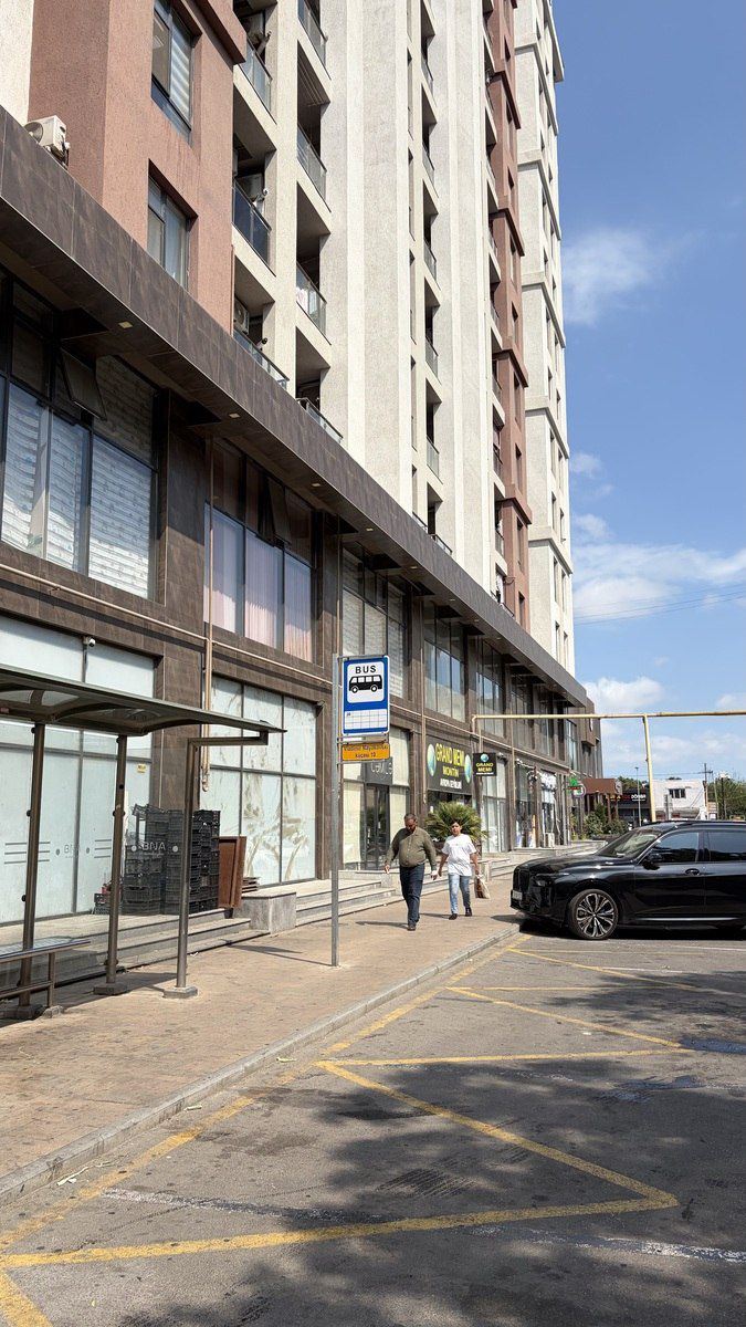 Satılır obyekt 202 m² — Əmlak, Bakı (2)