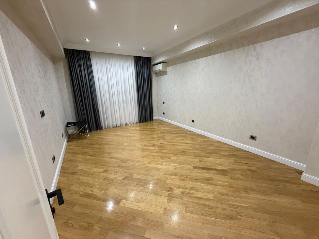 Satılır 3 otaqlı yeni tikili 141 m² — Mənzil, Bakı (6)