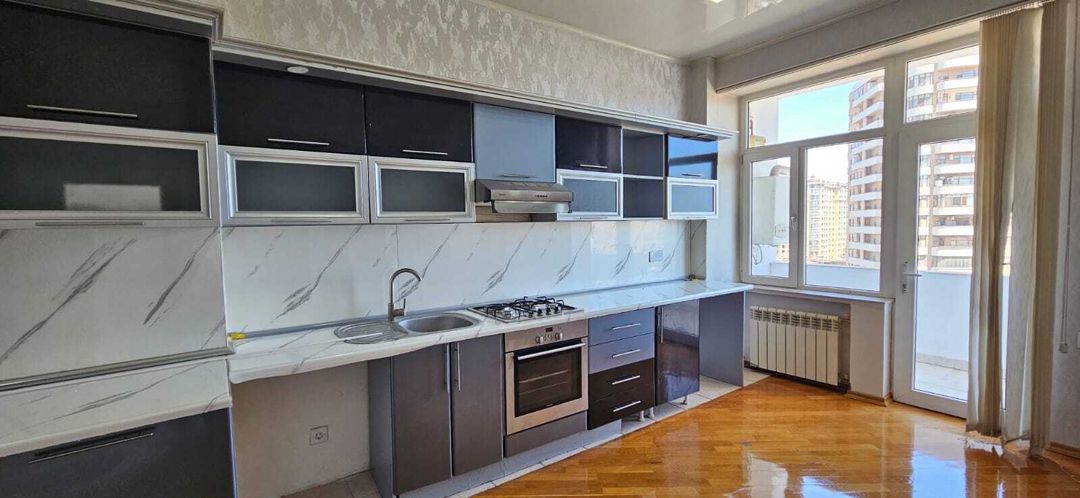 Satılır 3 otaqlı yeni tikili 150 m² — Mənzil, Bakı (9)