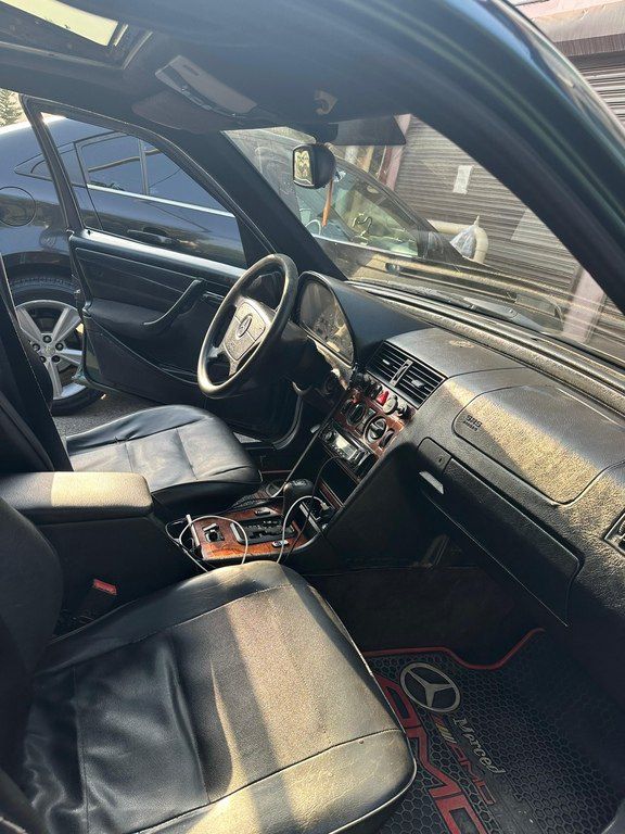 Mercedes C 200, 2.0 L, 1997 il, 370 000 km — Avtomobillər, Bakı (7)