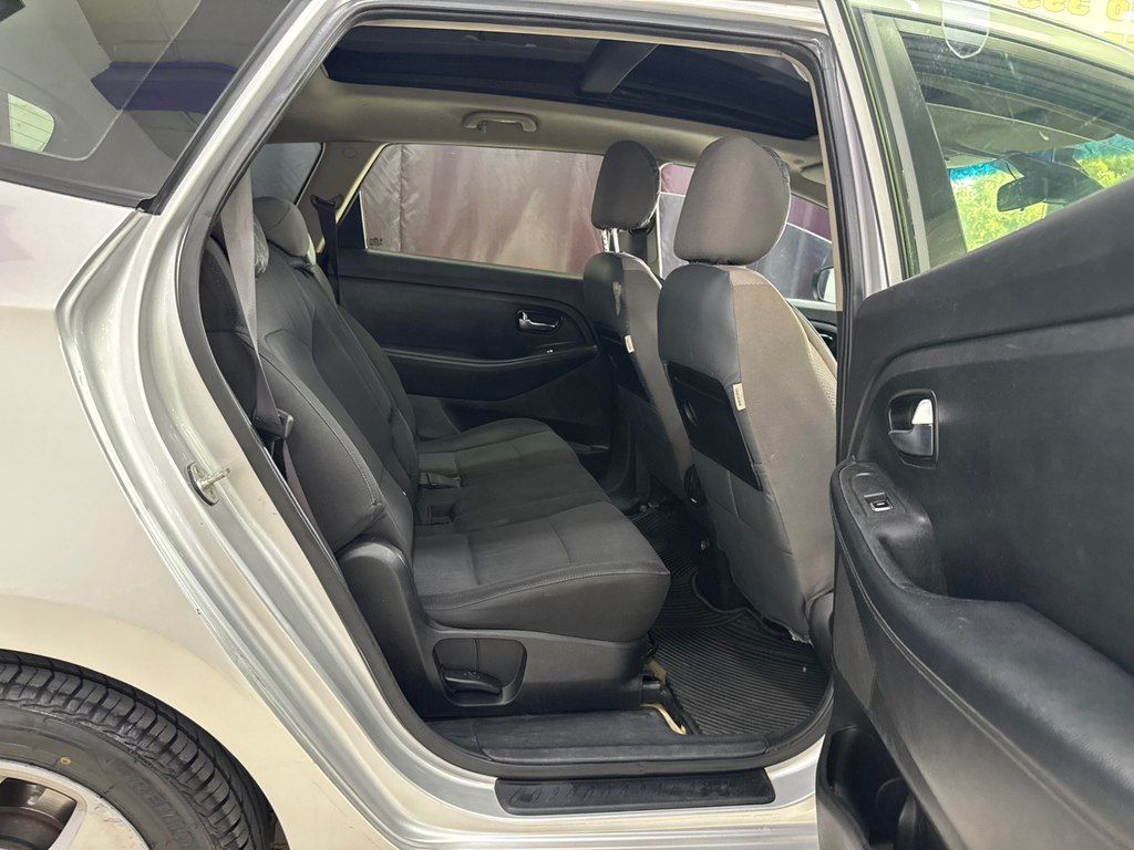 Kia Carens, 1.7 L, 2013 il, 386 000 km — Avtomobillər, Sumqayıt (7)