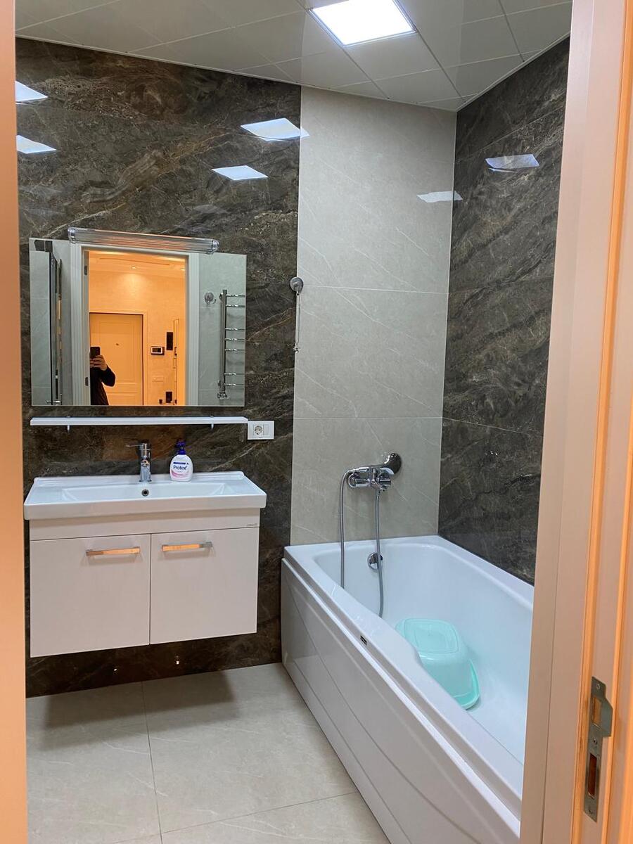 İcarəyə verilir 3 otaqlı yeni tikili 172 m² — Mənzil, Bakı (7)
