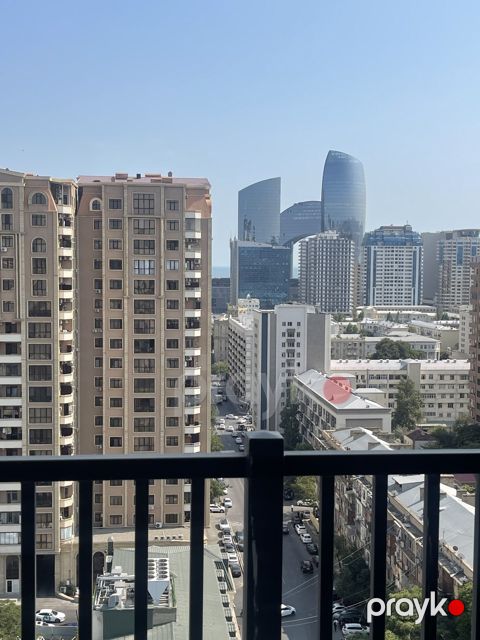 İcarəyə verilir 3 otaqlı yeni tikili 111 m²