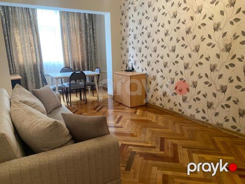İcarəyə verilir 2 otaqlı köhnə tikili 60 m²