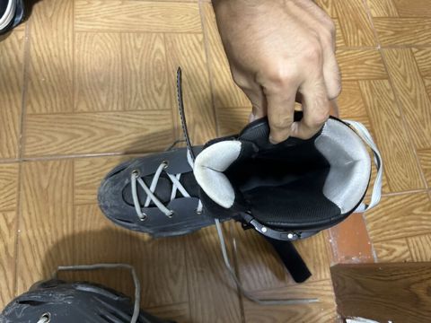 Agresiv inline konkisürmə üçün bərk qəfəsli təkərli konki cütü - Növ — Bakı