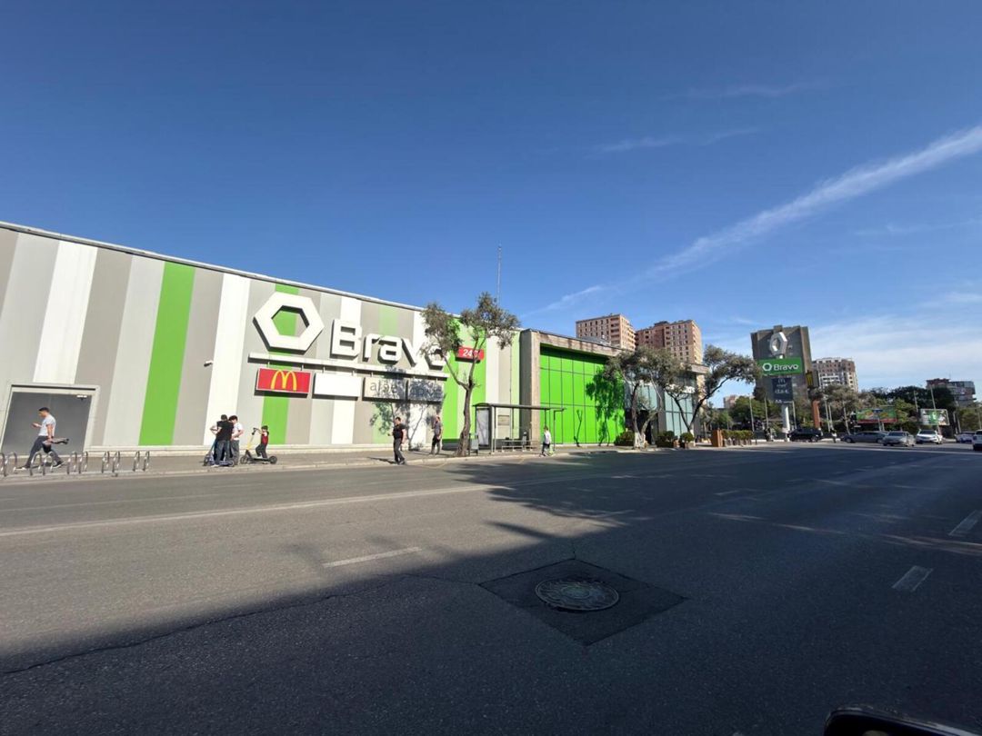 İcarəyə verilir 3 otaqlı yeni tikili 95 m² — Mənzil, Bakı (8)
