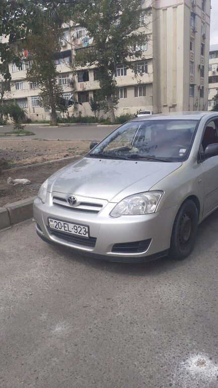 Toyota Corolla, 1.4 L, 2005 il, 710 000 km — Gəncə